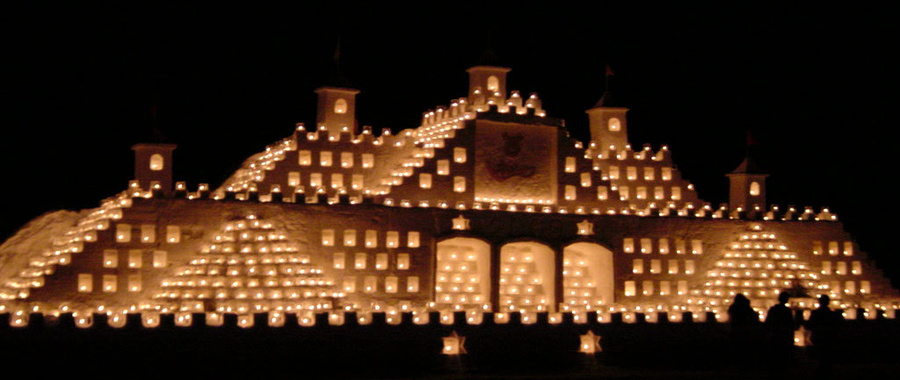 icecandlecastle.jpg